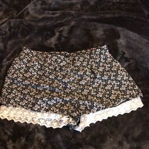 Floral forever 21 shorts